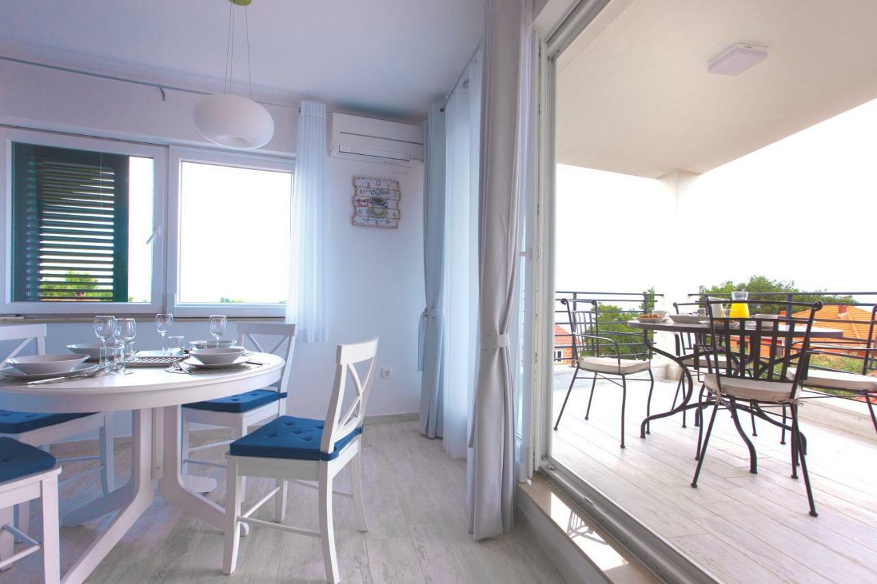 Apartments Villa Stina Preko Εξωτερικό φωτογραφία